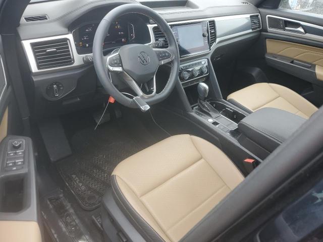 1V2WE2CA3PC217867 - 2023 VOLKSWAGEN ATLAS CROS SE Noir photo 8