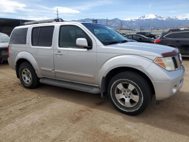 5N1AR18U25C712325 - 2005 NISSAN PATHFINDER LE SILVER photo 4