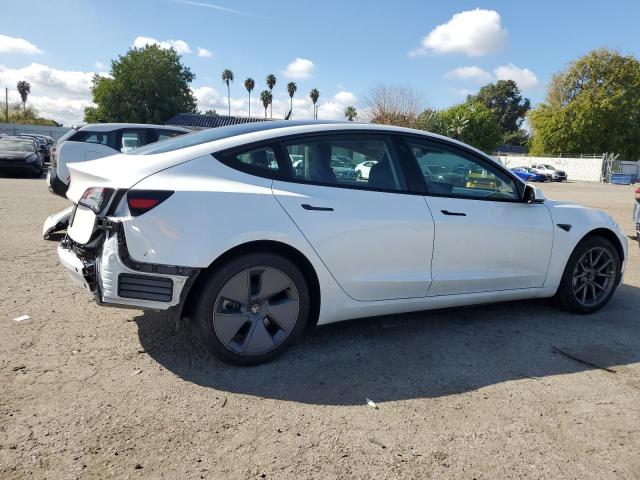 5YJ3E1EA7PF474304 - 2023 TESLA MODEL 3 WHITE photo 3