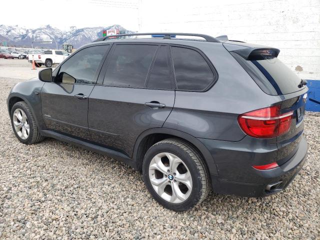 5UXZV8C53D0C15328 - 2013 BMW X5 XDRIVE50I GRAY photo 2