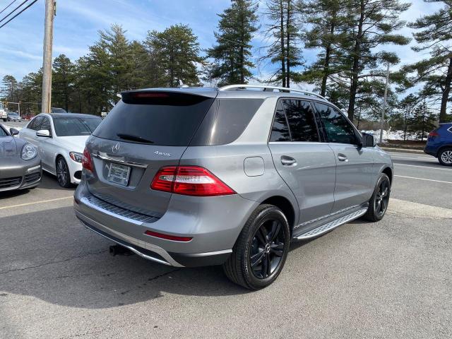 4JGDA5HB1EA287931 - 2014 MERCEDES-BENZ ML 350 4MATIC GRAY photo 3