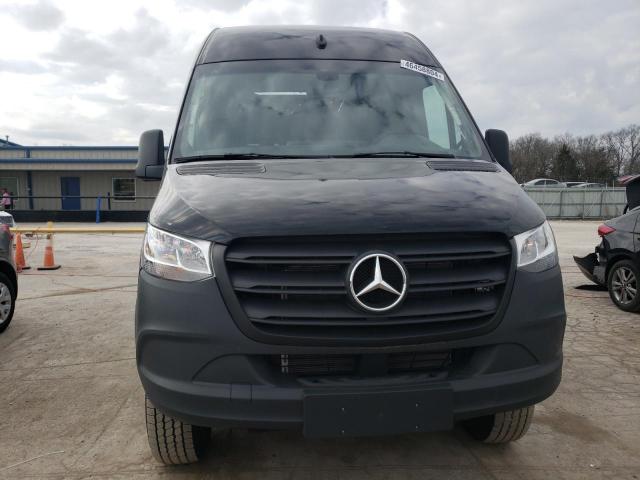 W1Z4NFVY4PP551142 - 2023 MERCEDES-BENZ SPRINTER 2500 BLACK photo 5