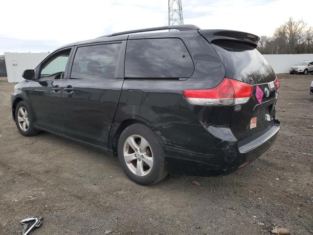 5TDKK3DC8BS089101 - 2011 TOYOTA SIENNA LE BLACK photo 2