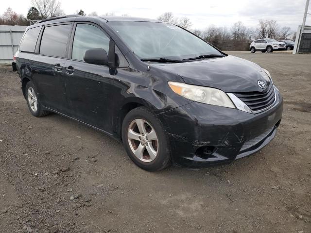 5TDKK3DC8BS089101 - 2011 TOYOTA SIENNA LE BLACK photo 4