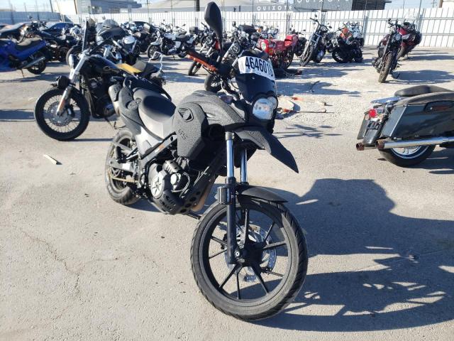 WB1018907BZY93813 - 2011 BMW G650 GS BLACK photo 1