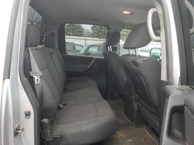 1N6AA0EC6BN309754 - 2011 NISSAN TITAN S SILVER photo 10