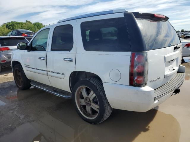 1GKFK63857J401576 - 2007 GMC YUKON DENALI WHITE photo 2