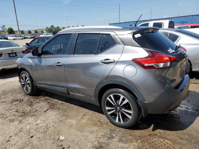 3N1CP5CU5KL511412 - 2019 NISSAN KICKS S GRAY photo 2