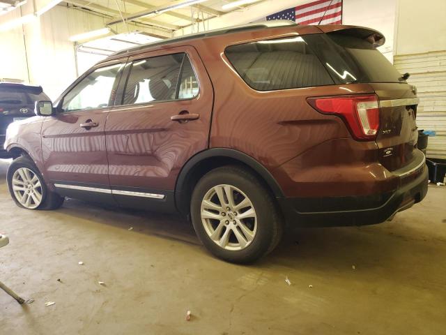 1FM5K8D80JGA14256 - 2018 FORD EXPLORER XLT BURGUNDY photo 2