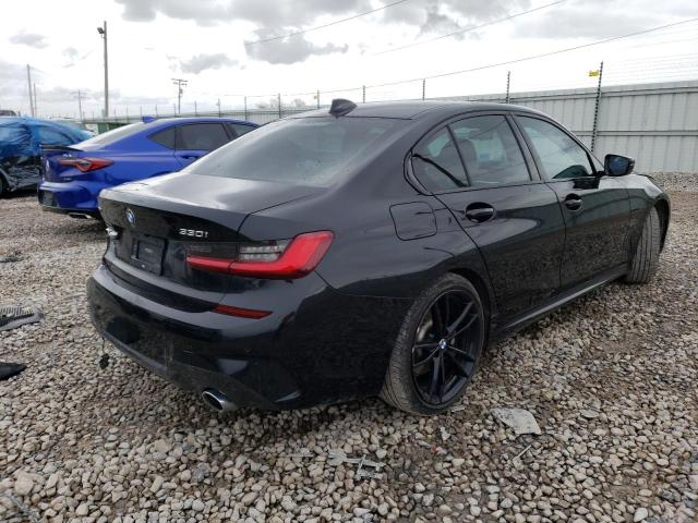 WBA5R7C58KAJ84352 - 2019 BMW 330XI Черный фото 3