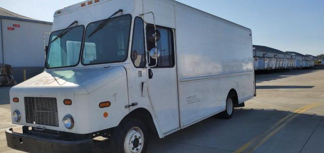 4UZAAPDH47CZ13942 - 2007 FREIGHTLINER CHASSIS M LINE WALK-IN VAN WHITE photo 2