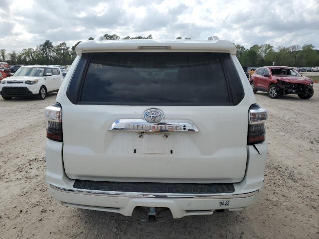 JTEZU5JR1F5107037 - 2015 TOYOTA 4RUNNER SR5 WHITE photo 6