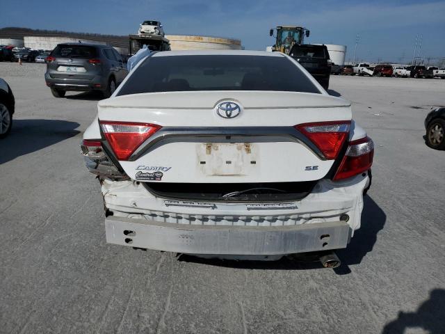 4T1BF1FK0HU634575 - 2017 TOYOTA CAMRY LE WHITE photo 6