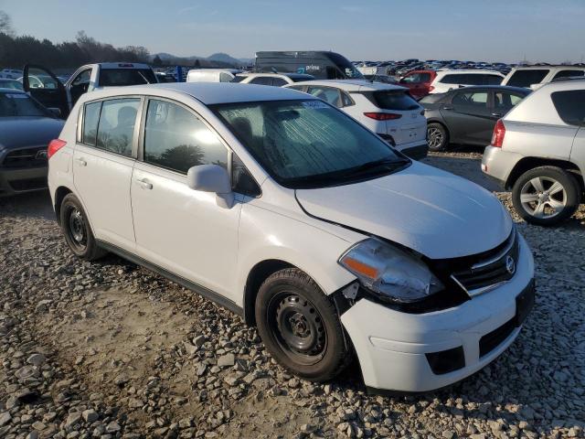 3N1BC1CP7BL447271 - 2011 NISSAN VERSA S WHITE photo 4