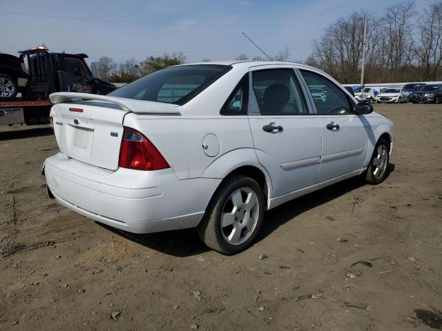 1FAHP34N27W349597 - 2007 FORD FOCUS ZX4 WHITE photo 3