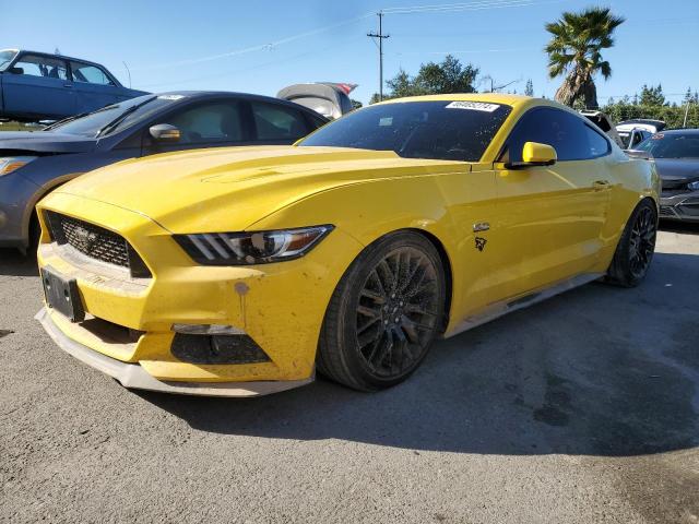 1FA6P8CF2F5303173 - 2015 FORD MUSTANG GT YELLOW photo 1