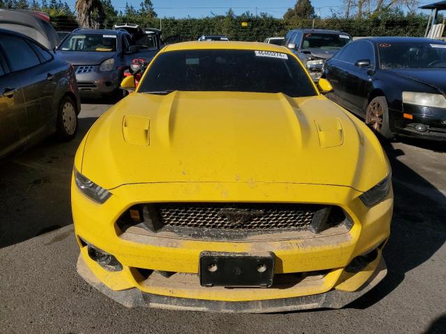 1FA6P8CF2F5303173 - 2015 FORD MUSTANG GT YELLOW photo 5