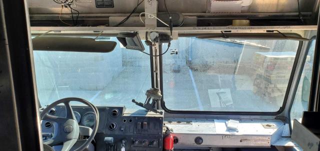 4UZAANDUX8CAB1085 - 2008 FREIGHTLINER CHASSIS M LINE WALK-IN VAN WHITE photo 9