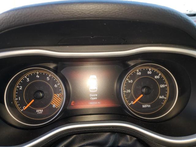 1C4PJMBS8FW780627 - 2015 JEEP CHEROKEE TRAILHAWK 银色 照片 9