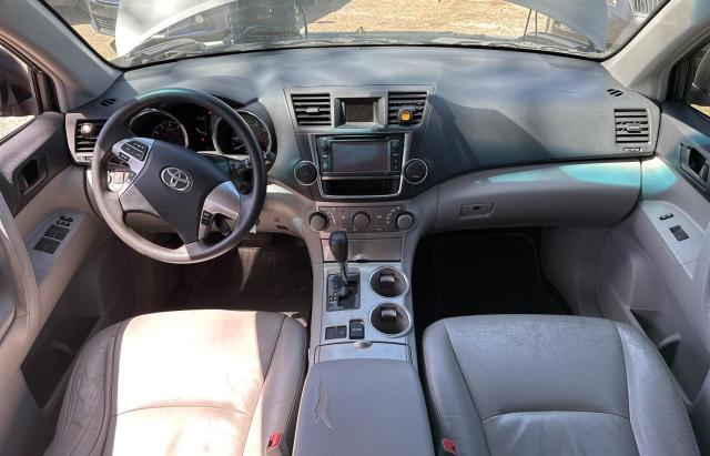 5TDZA3EH5DS041053 - 2013 TOYOTA HIGHLANDER BASE Сұр фото 9