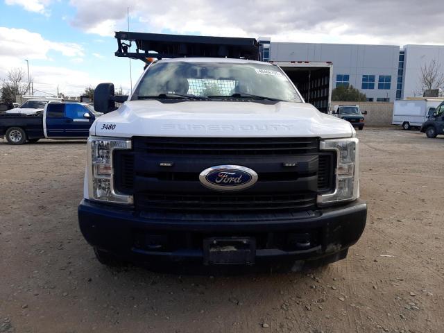 1FT7X2A68KEE26789 - 2019 FORD F250 SUPER DUTY Beyaz fotoğraf 5