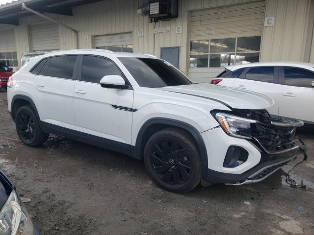 1V2KE2CA3RC201721 - 2024 VOLKSWAGEN ATLAS CROS SE Blanc photo 4