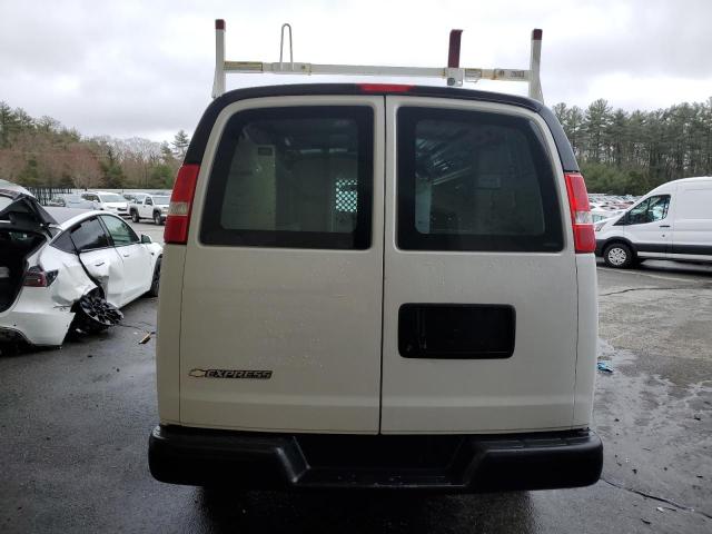 1GCWGAFP3K1251754 - 2019 CHEVROLET EXPRESS G2 WHITE photo 6