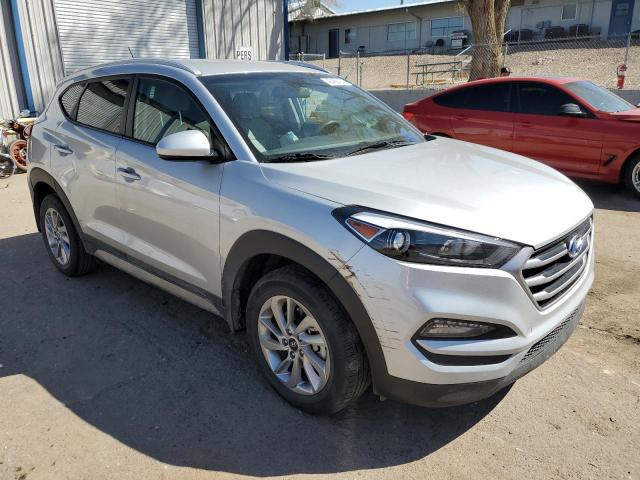 KM8J3CA43HU297893 - 2017 HYUNDAI TUCSON LIMITED SILVER photo 4