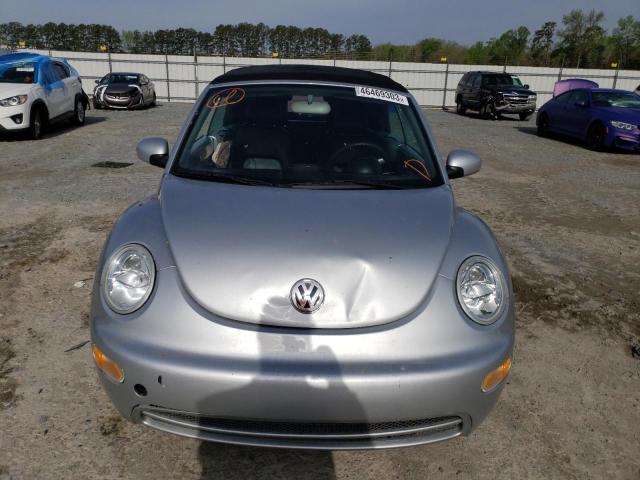 3VWBM31YX5M369548 - 2005 VOLKSWAGEN NEW BEETLE GL 银色 照片 5