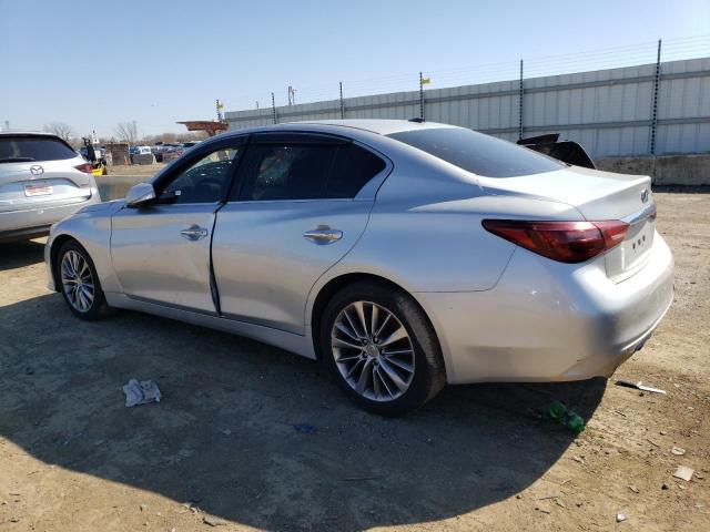 JN1EV7AP9JM591440 - 2018 INFINITI Q50 LUXE SILVER photo 2