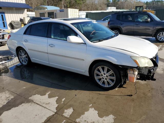 4T1BK36BX6U162471 - 2006 TOYOTA AVALON XL WHITE photo 4