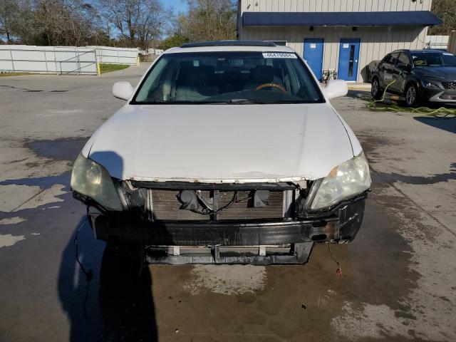 4T1BK36BX6U162471 - 2006 TOYOTA AVALON XL WHITE photo 5