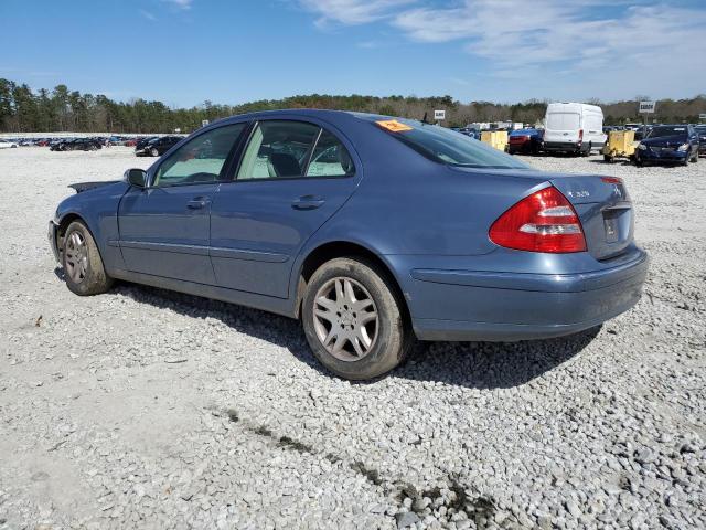 WDBUF65J24A451482 - 2004 MERCEDES-BENZ E 320 BLUE photo 2