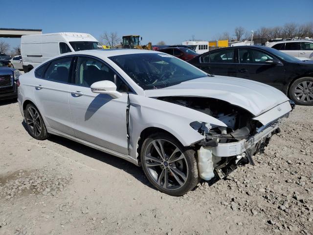 3FA6P0K92LR115839 - 2020 FORD FUSION TITANIUM WHITE photo 4