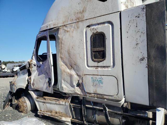 3AKJHHDR9LSLS6240 - 2020 FREIGHTLINER CASCADIA WHITE photo 9