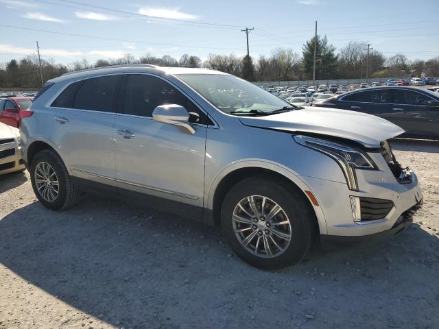 1GYKNBRS3HZ150423 - 2017 CADILLAC XT5 LUXURY SILVER photo 4