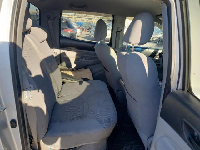 5TFJU4GN1BX001489 - 2011 TOYOTA TACOMA DOUBLE CAB PRERUNNER SILVER photo 10