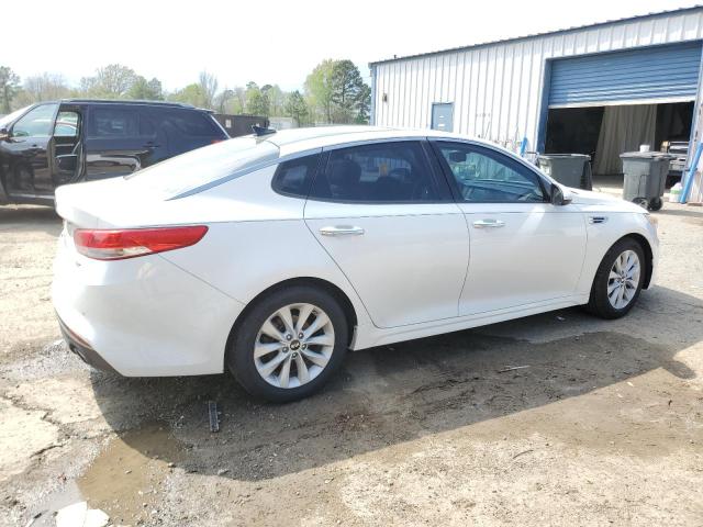 5XXGU4L39GG105564 - 2016 KIA OPTIMA EX WHITE photo 3