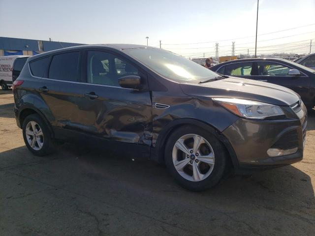 1FMCU0GX8FUC87959 - 2015 FORD ESCAPE SE GRAY photo 4