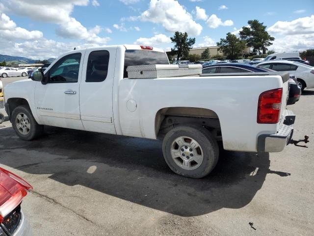 1GCEC29089Z234861 - 2009 CHEVROLET SILVERADO C1500 LT WHITE photo 2