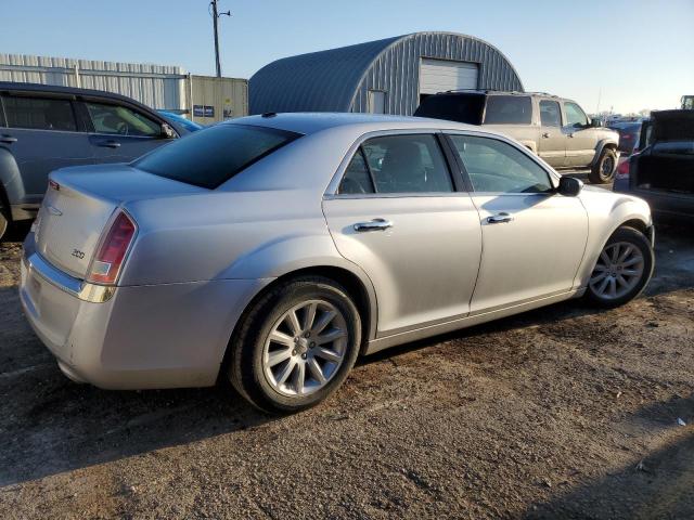 2C3CCACG1CH212770 - 2012 CHRYSLER 300 LIMITED SILVER photo 3