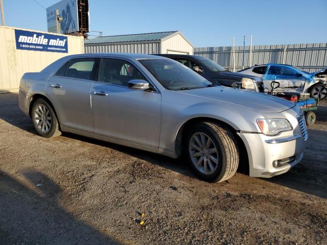 2C3CCACG1CH212770 - 2012 CHRYSLER 300 LIMITED SILVER photo 4