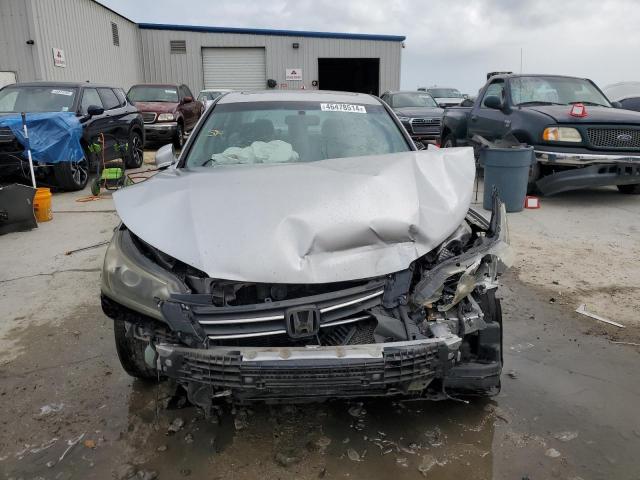 1HGCR2F70DA195120 - 2013 HONDA ACCORD EX SILVER photo 5