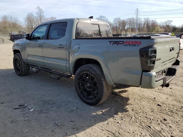 3TMCZ5ANXNM495824 - 2022 TOYOTA TACOMA DOUBLE CAB GRAY photo 2