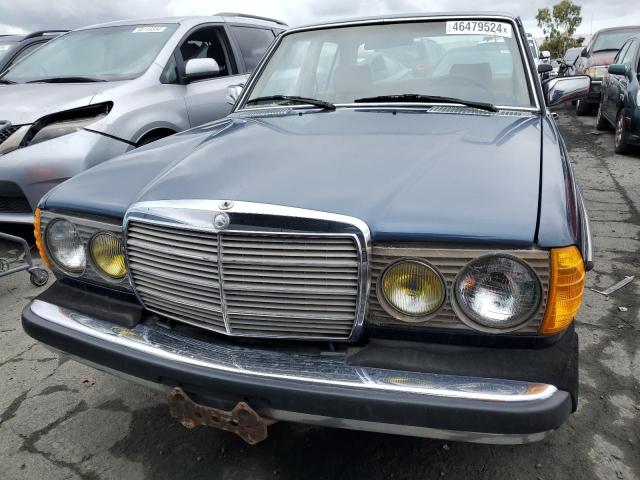 WDBAB33A4CB003785 - 1982 MERCEDES-BENZ 300 DT BLUE photo 5