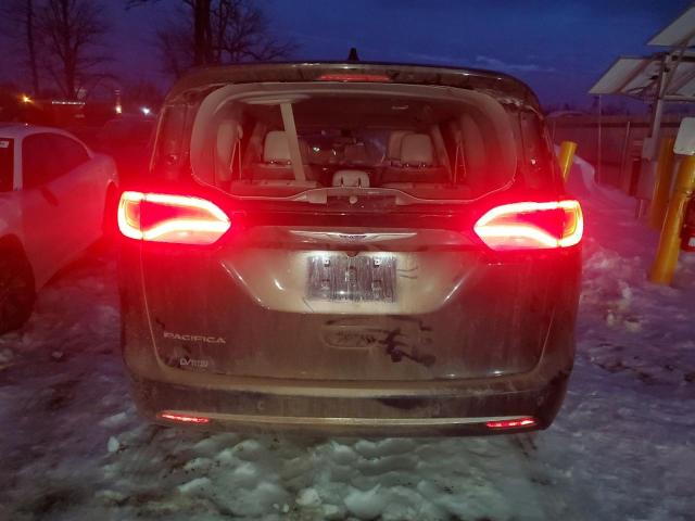 2C4RC1BG4JR217427 - 2018 CHRYSLER PACIFICA TOURING L BLACK photo 6