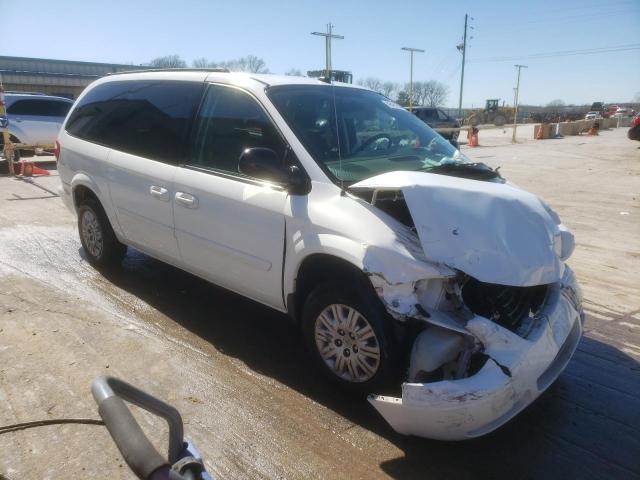 2C4GP44R25R590726 - 2005 CHRYSLER TOWN & COU LX WHITE photo 4