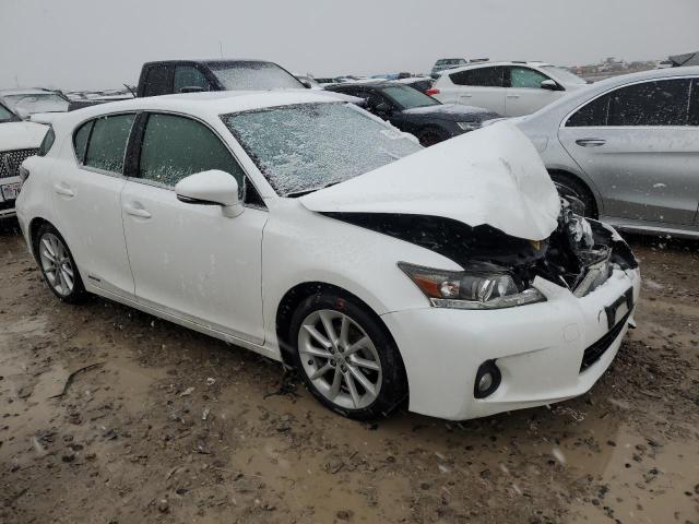 JTHKD5BHXD2170159 - 2013 LEXUS CT 200 WHITE photo 4