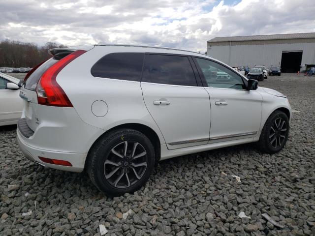 YV449MRR2H2213402 - 2017 VOLVO XC60 T6 DYNAMIC WHITE photo 3