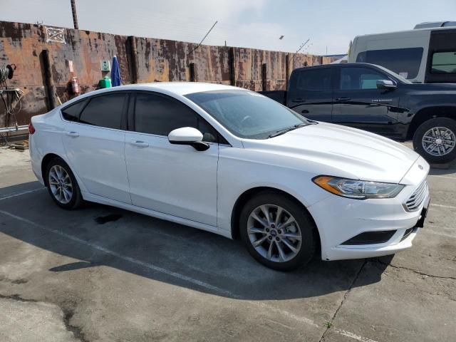 3FA6P0LU9HR344707 - 2017 FORD FUSION SE HYBRID WHITE photo 4